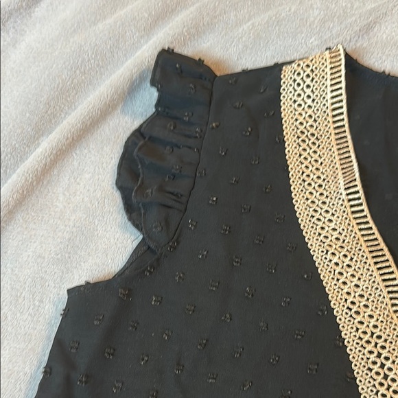 Black Ruffle Sleeve Top with Lace Detail - Picture 4 of 8